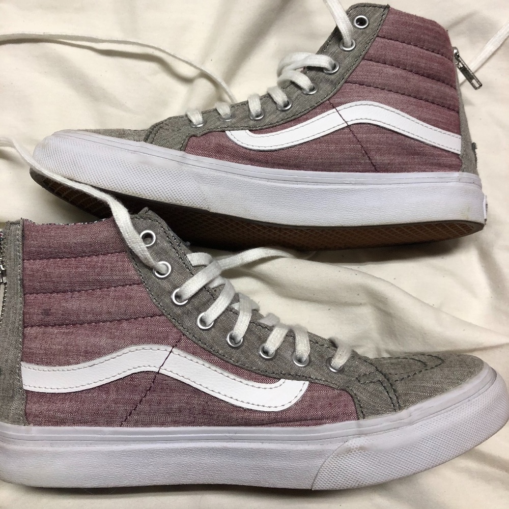 Vans Hi Tops - Womens size 6